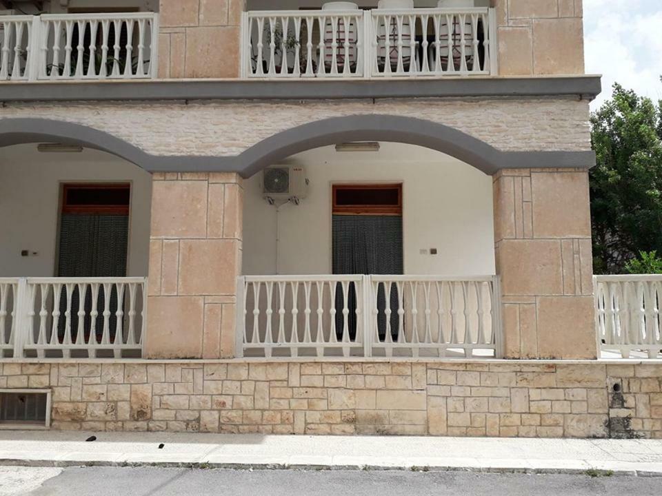 Appartamento Acquamarina Torre Canne Exterior photo